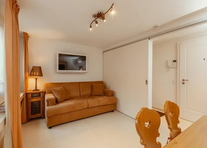 Center Luxury 3 아파트 그슈타드