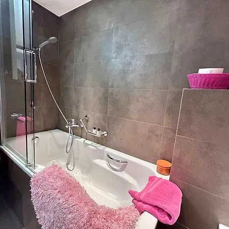 Center Luxury 3