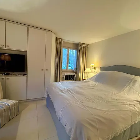 Center Luxury 3 דירה *