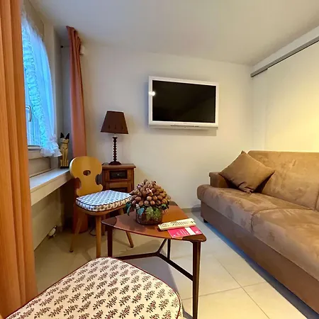 Center Luxury 3